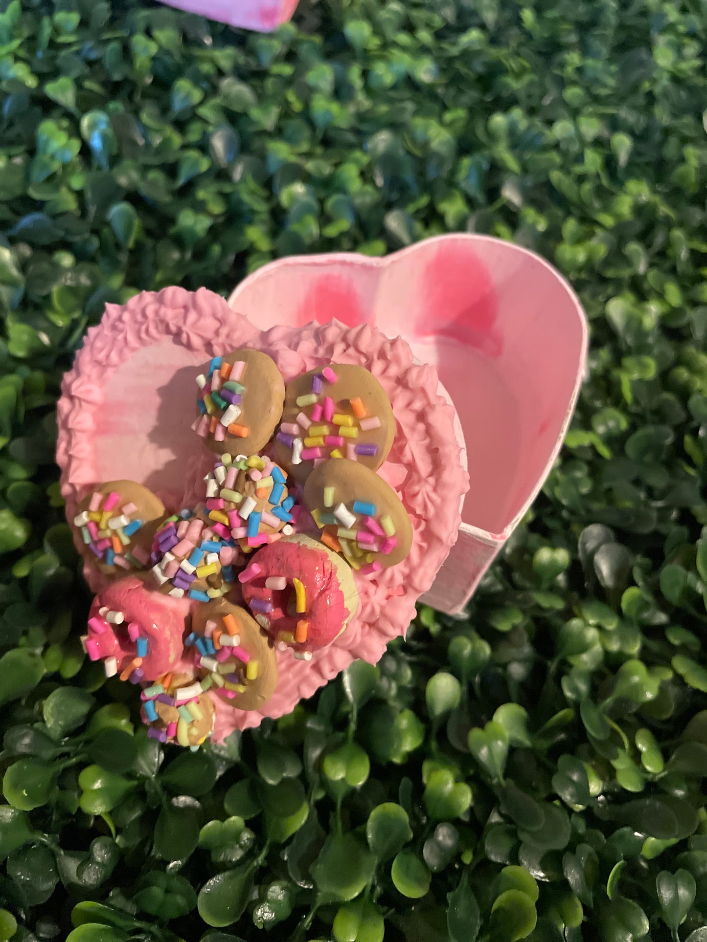 Sprinkle trinket box