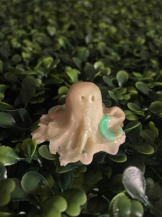 Glow in the dark jade ghost