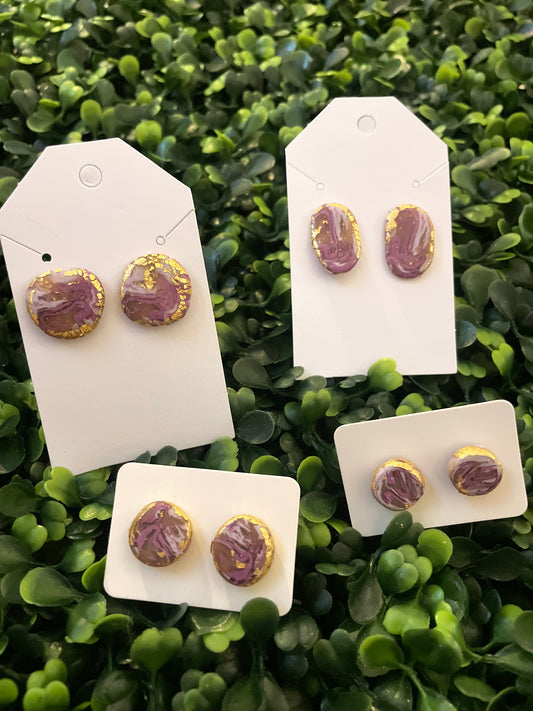 Medium amethyst stud earrings