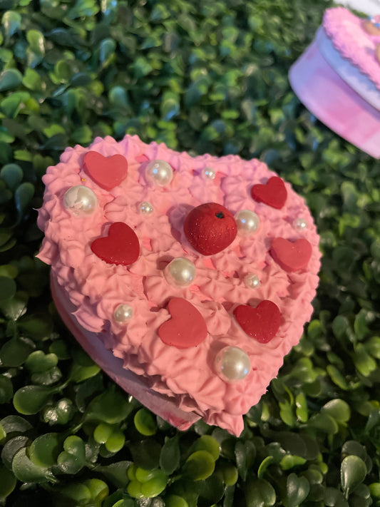 Love tart trinket box
