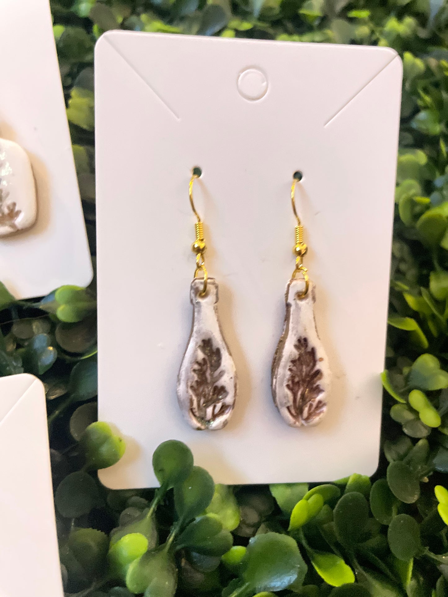 White gold apothecary earring set