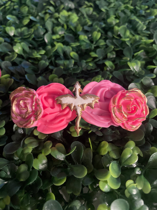 Pink rose dragon clip