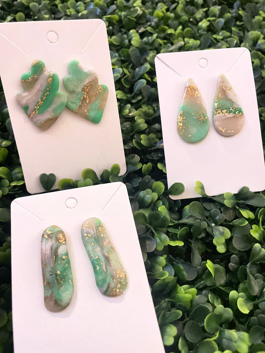 Green gold stud set